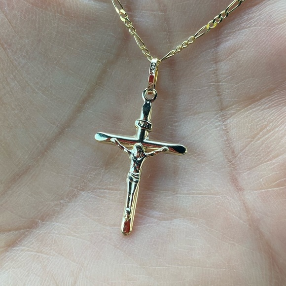 14k Yellow Gold Crucifix Cross Pendant 16" inches Figaro - Picture 11 of 14